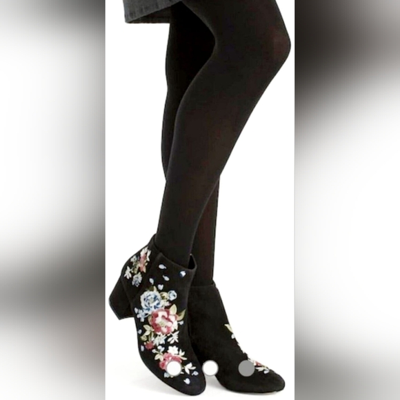 White House Black Market Women's Ankle Boots Suede Leather Embroidered US 7.5 - Picture 13 of 13